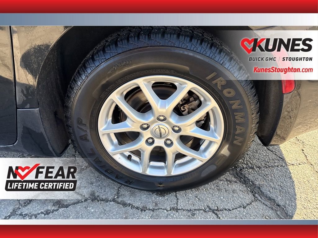 Used 2023 Chrysler Pacifica Touring-L image 18