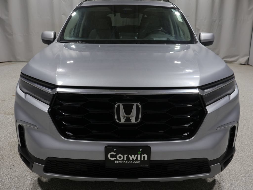 Used 2023 Honda Pilot Elite image 8