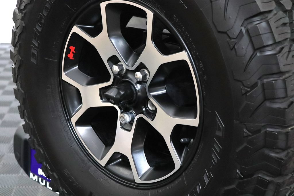 Used 2018 Jeep Wrangler Unlimited Rubicon AWD/4WD image 7