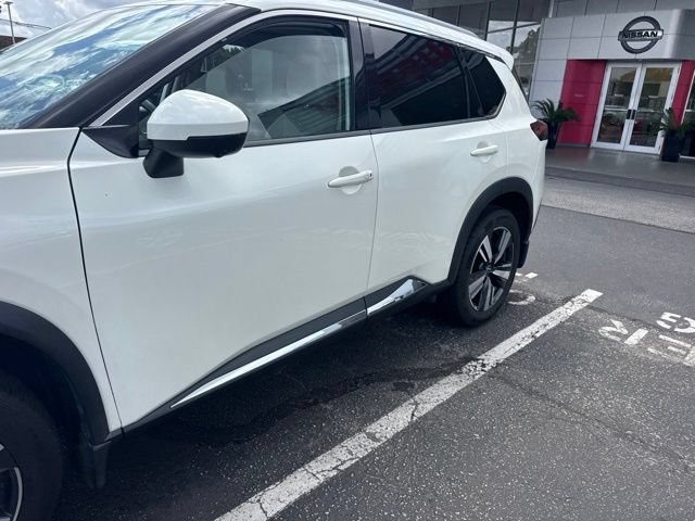 Used 2023 Nissan Rogue SL w/ SL Premium Package AWD/4WD image 16