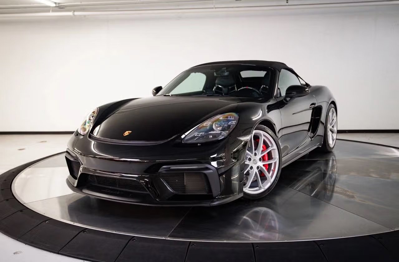 Certified 2022 Porsche 718 Boxster Spyder RWD image 1