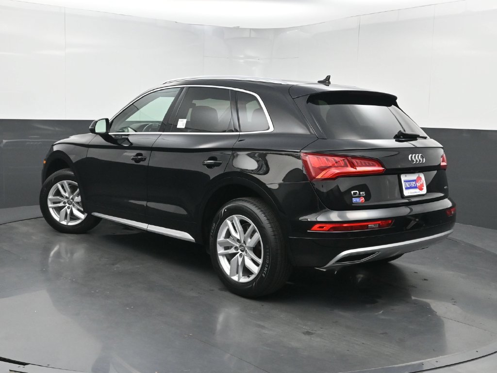 Used 2020 Audi Q5 2.0T Premium w/ Convenience Package AWD/4WD image 23