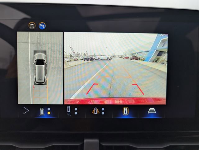 Used 2025 Chevrolet Equinox RS w/ Safety and Technology Package image 24