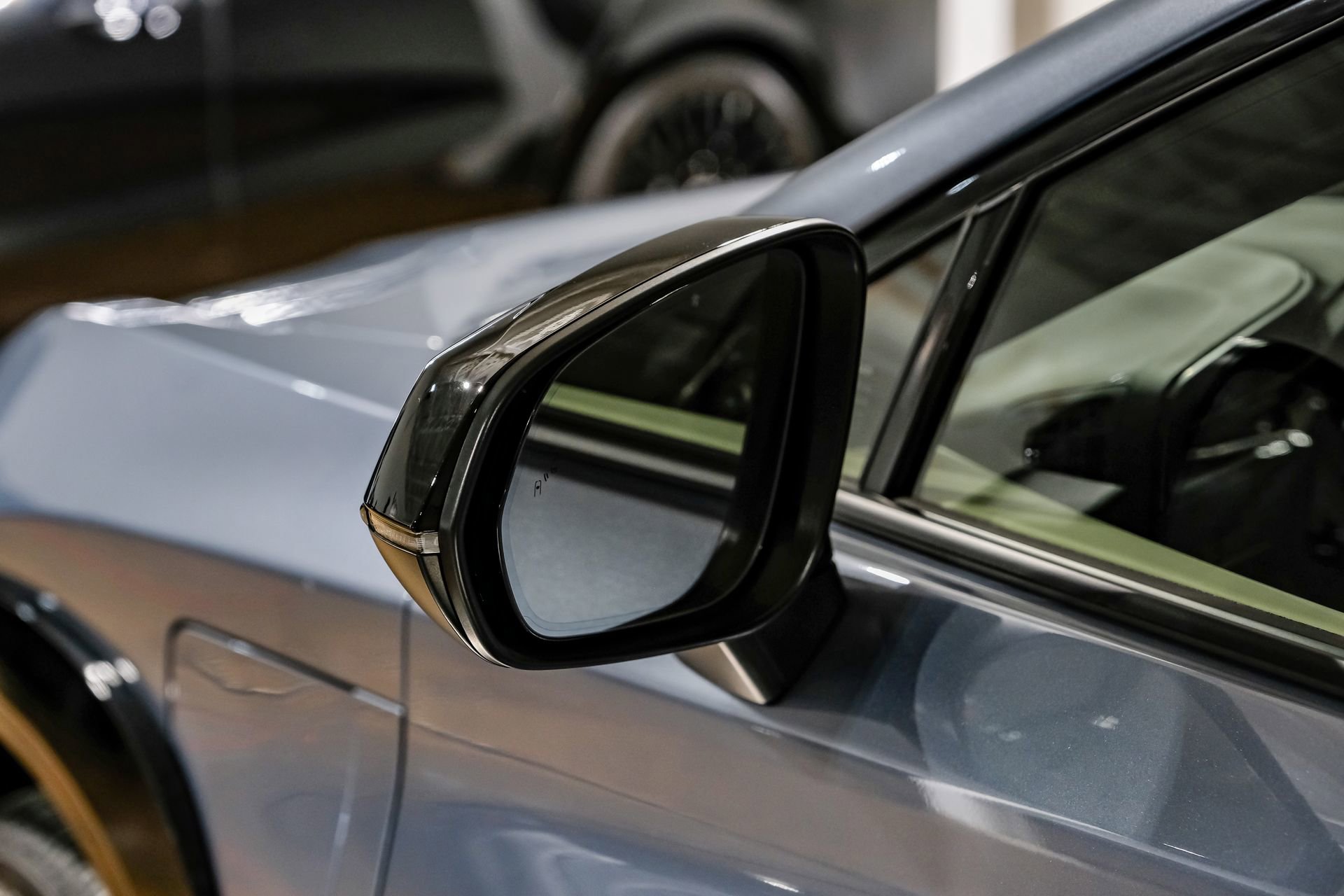 Used 2023 Lexus RZ 450e Premium image 44