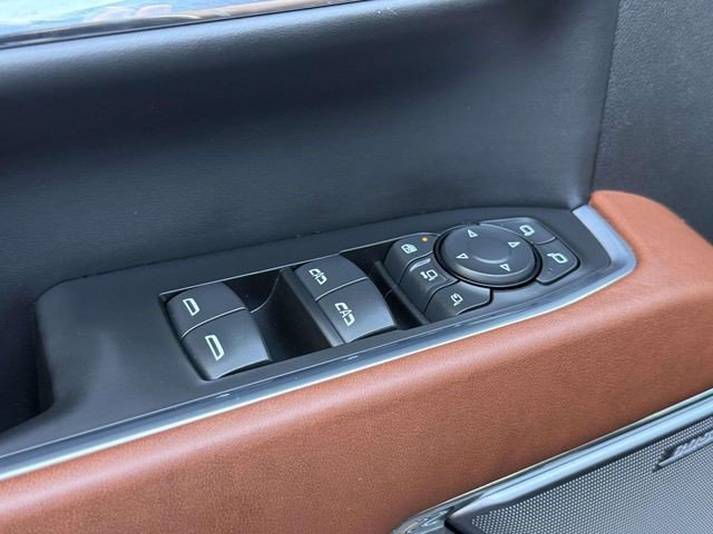 Certified 2024 GMC Sierra 2500 Denali Ultimate w/ Max Trailering Package AWD/4WD image 5