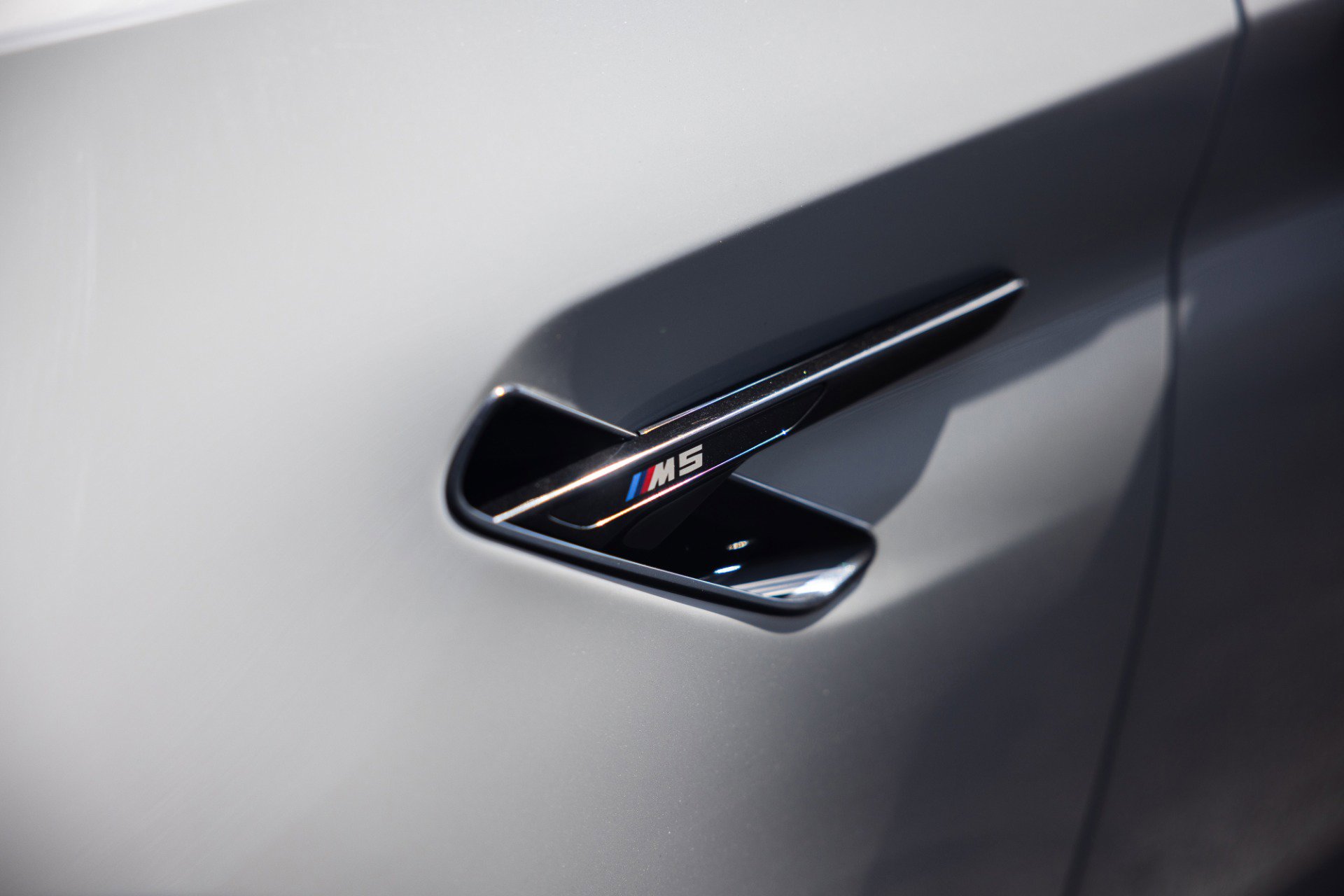 Used 2019 BMW M5 w/ Executive Package image 15