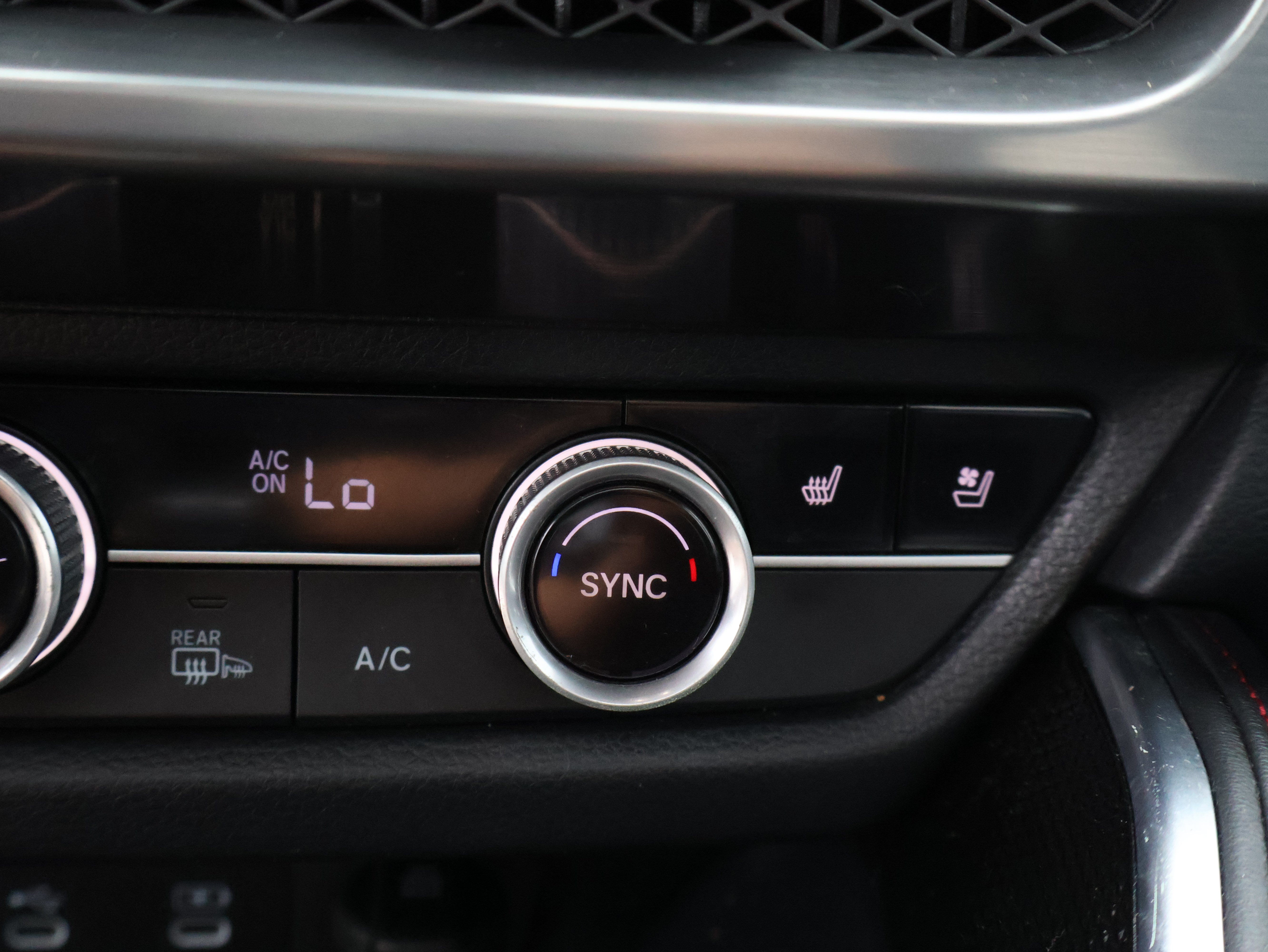 Used 2025 Acura ADX A-Spec AWD/4WD image 32