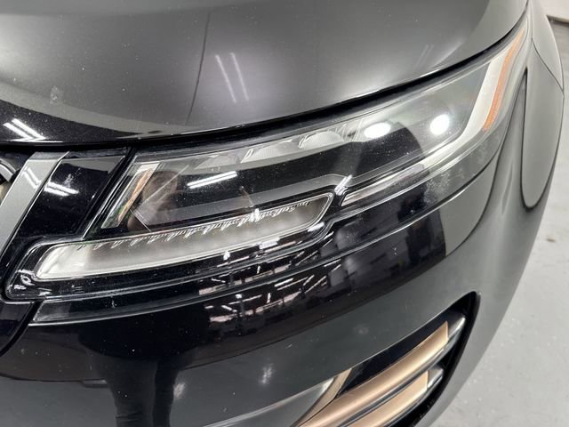 Used 2020 Land Rover Range Rover Evoque R-Dynamic S AWD/4WD image 27