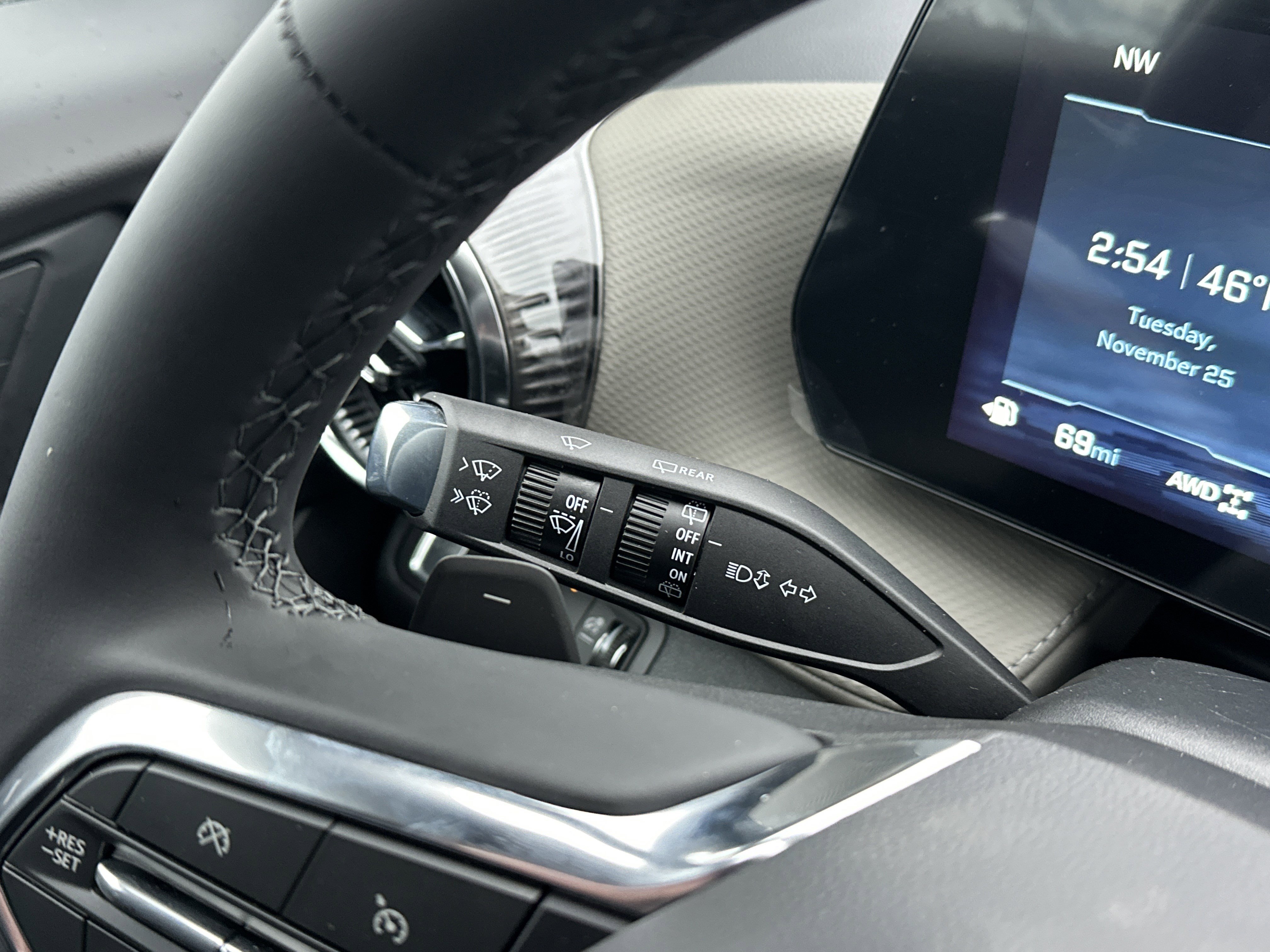 New 2026 Chevrolet Equinox LT w/ Convenience Package II image 19