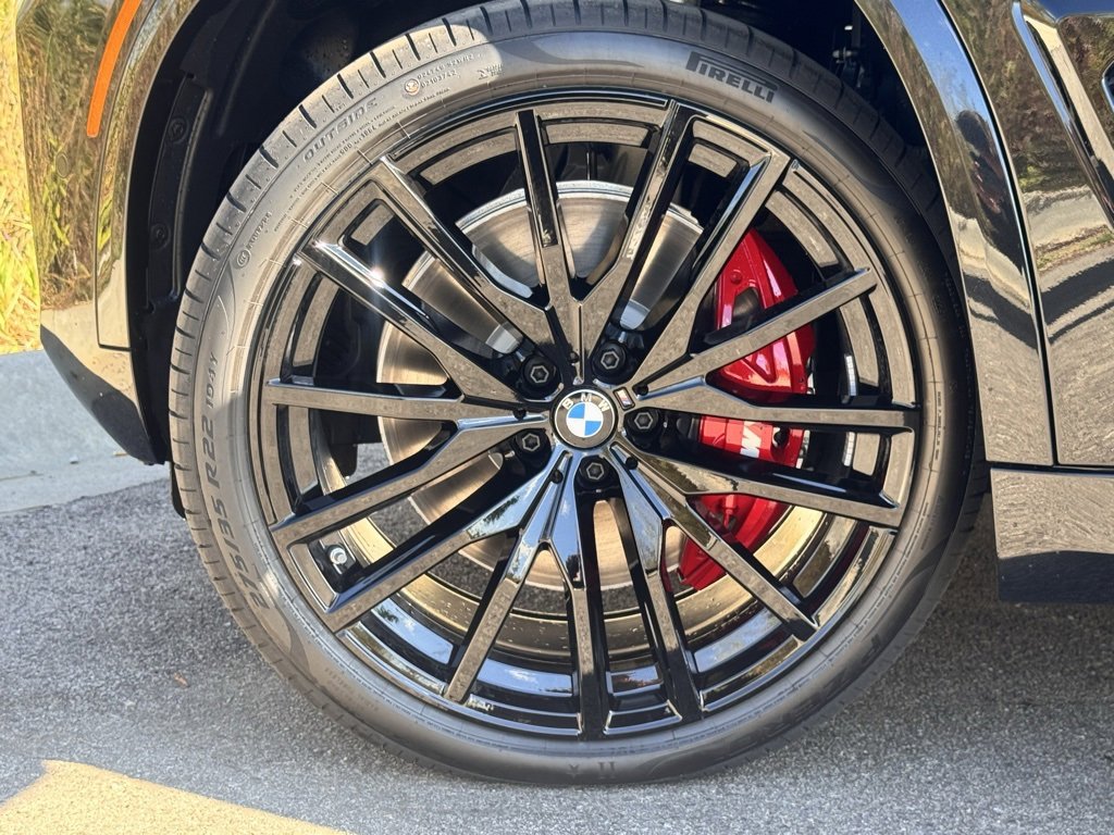 New 2026 BMW X5 M60i image 11