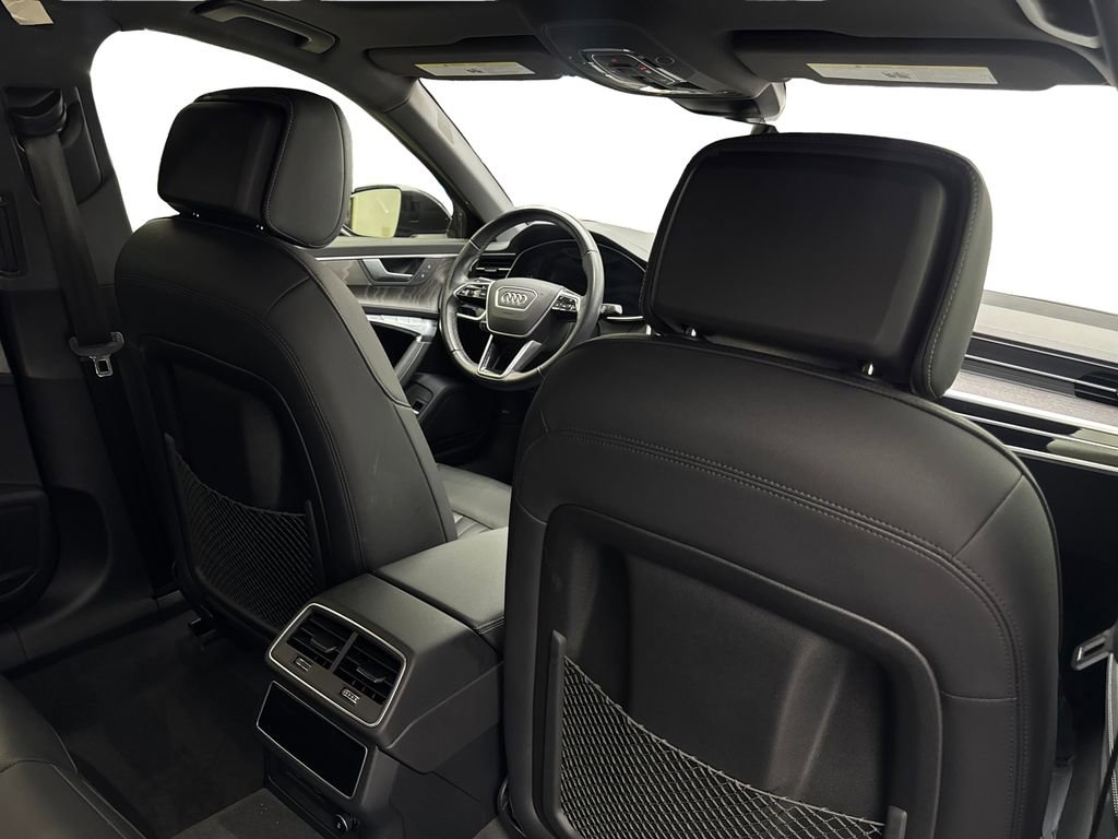 Used 2024 Audi A6 Premium Plus w/ Premium Plus Package image 42