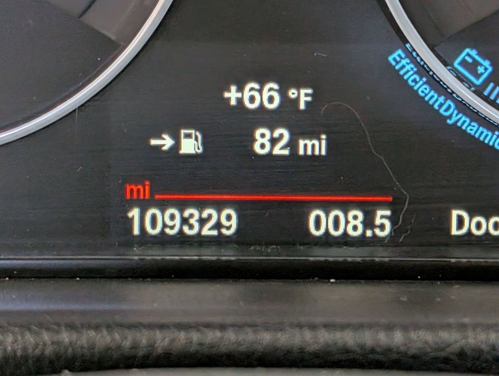 Used 2016 BMW 320i Sedan image 22