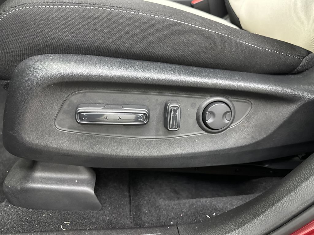 Used 2026 Honda CR-V EX image 10
