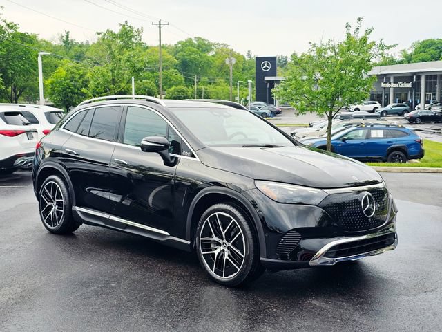 New 2026 Mercedes-Benz EQE 320 4MATIC SUV