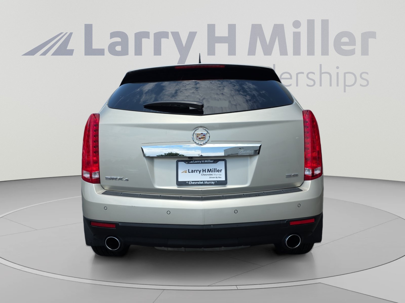 Used 2014 Cadillac SRX Premium AWD/4WD image 4
