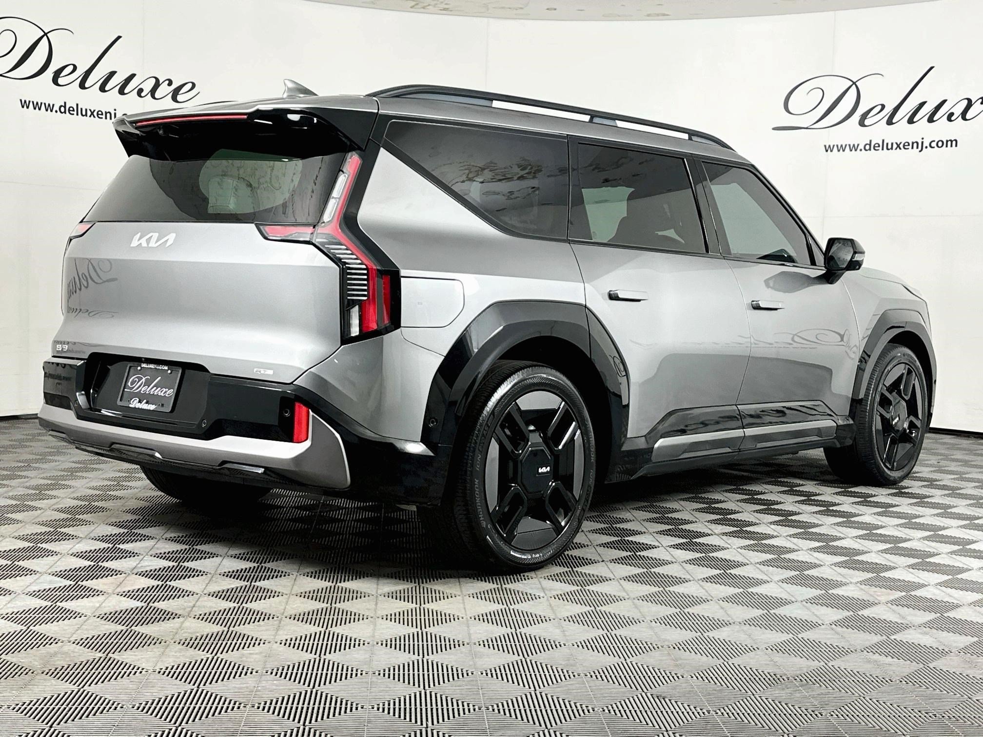 Used 2024 Kia EV9 GT-Line AWD/4WD image 6