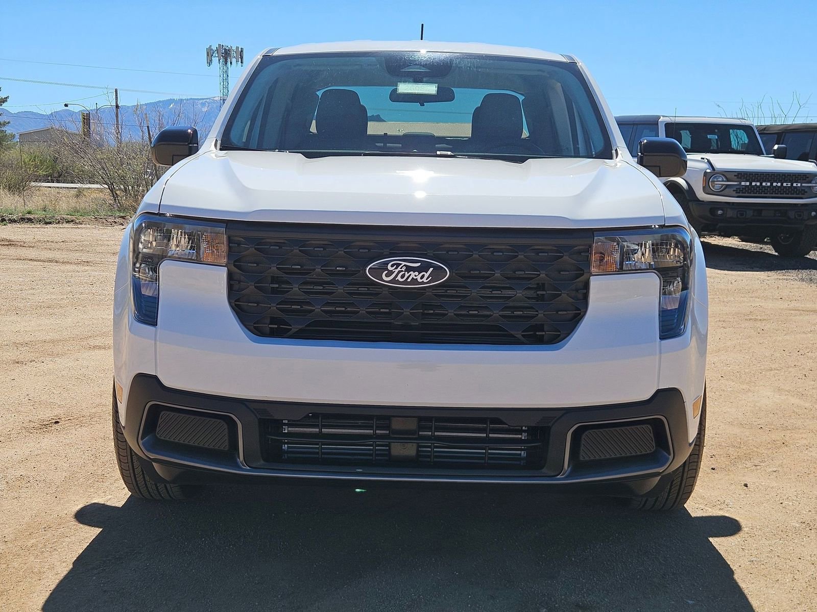 New 2026 Ford Maverick XLT w/ XLT Luxury Package AWD/4WD image 2