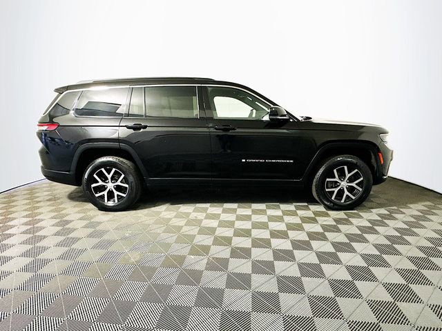 Used 2024 Jeep Grand Cherokee L Limited w/ Luxury Tech Group II image 9