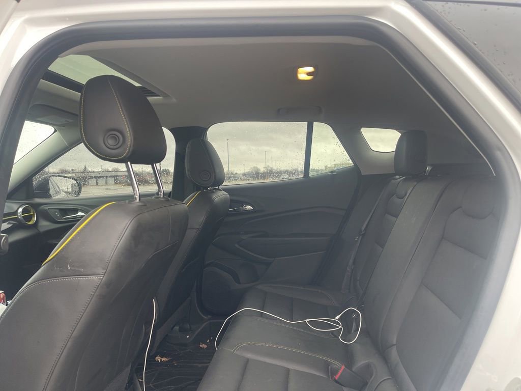 Certified 2024 Chevrolet Trax ACTIV w/ Sunroof Package image 11