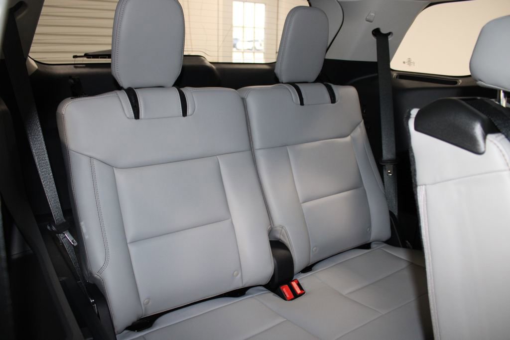 New 2026 Ford Explorer Active image 34