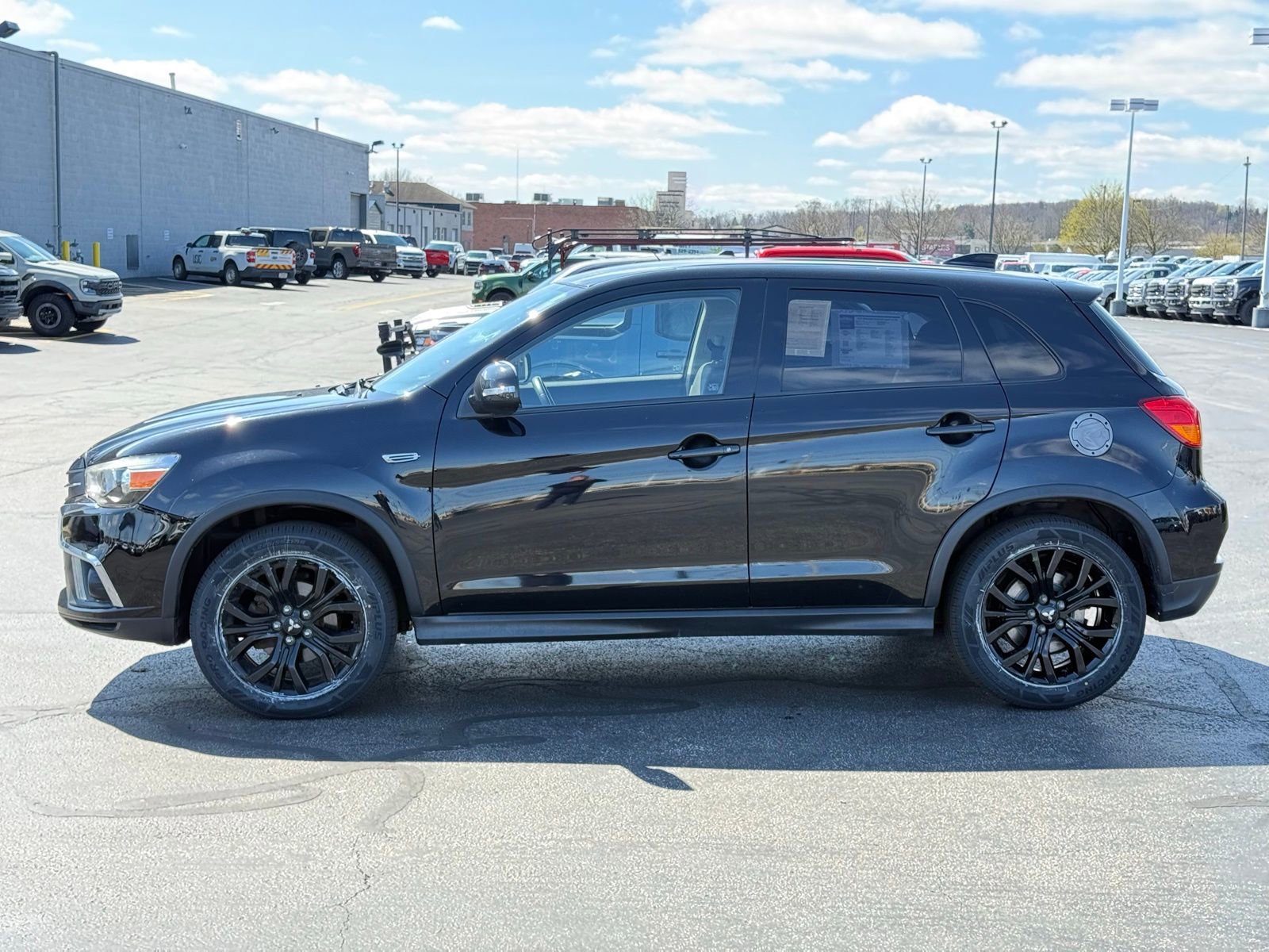 Used 2019 Mitsubishi Outlander Sport ES image 6