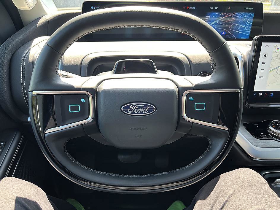 Used 2025 Ford Expedition Max Platinum AWD/4WD image 14