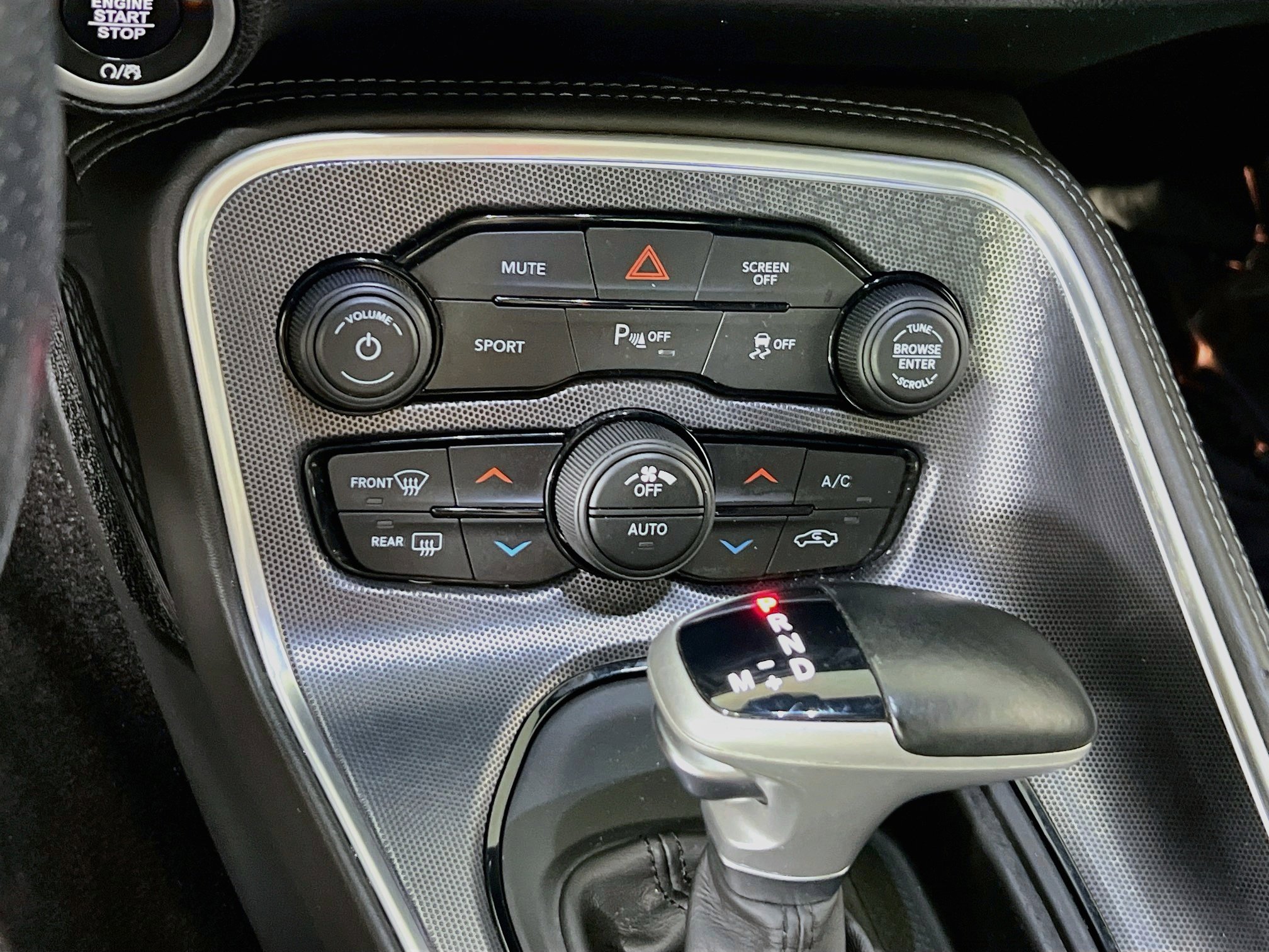 Used 2018 Dodge Challenger R/T Plus RWD image 15