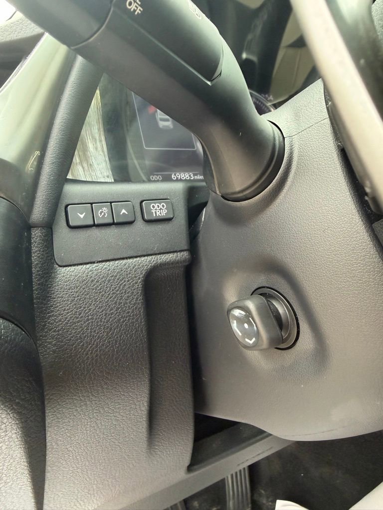 Used 2021 Lexus ES 250 w/ Premium Package image 14