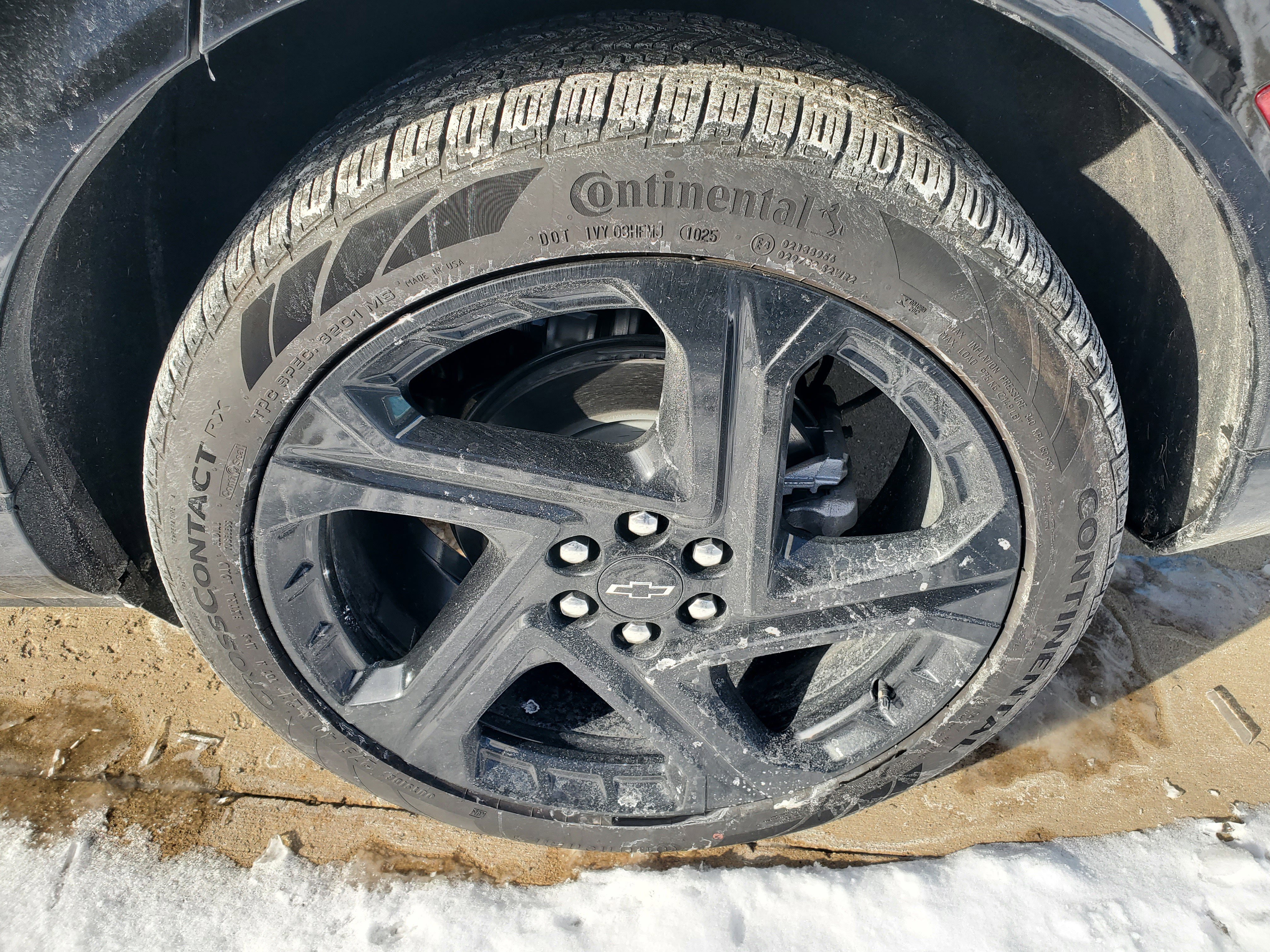 New 2025 Chevrolet Equinox EV RS w/ Active Safety Package 3 image 29