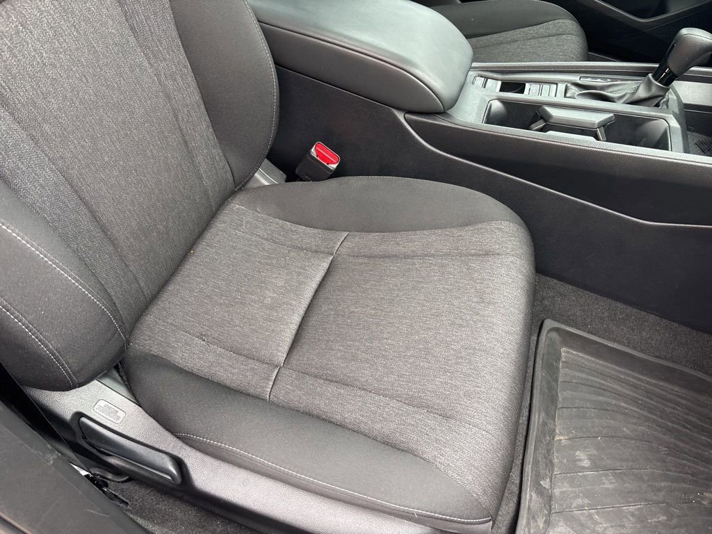 Used 2023 Honda Accord EX image 28