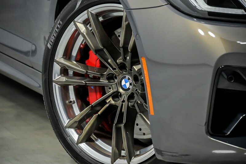 Used 2023 BMW M5 w/ Competition Package AWD/4WD image 4