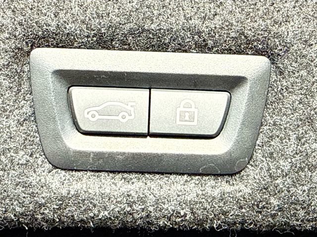 Used 2021 BMW 530i RWD image 13