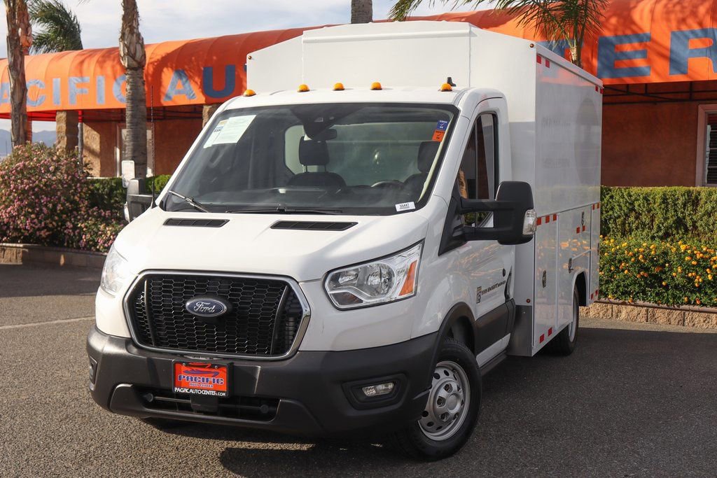 Used 2020 Ford Transit 350 w/ Exterior Upgrade Package RWD image 4