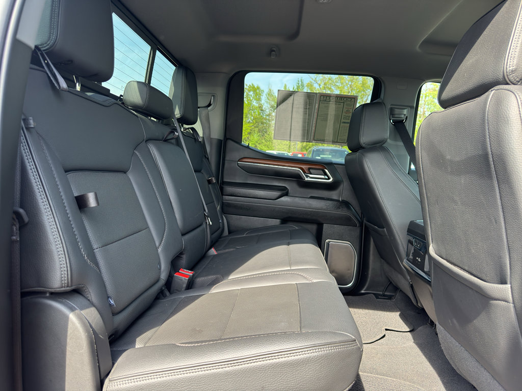 Used 2023 GMC Sierra 1500 Denali w/ Technology Package image 17