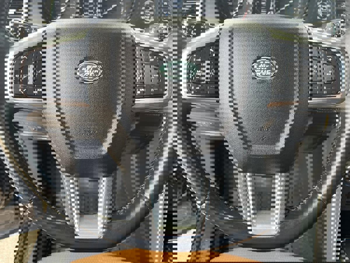 Used 2018 Land Rover Discovery Sport HSE Luxury AWD/4WD image 14