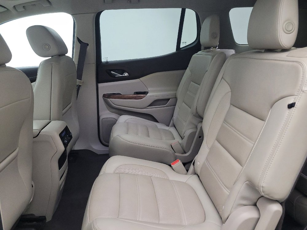 Used 2019 GMC Acadia Denali w/ Technology Package FWD image 18