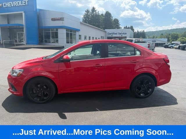 Used 2019 Chevrolet Sonic Premier FWD image 3