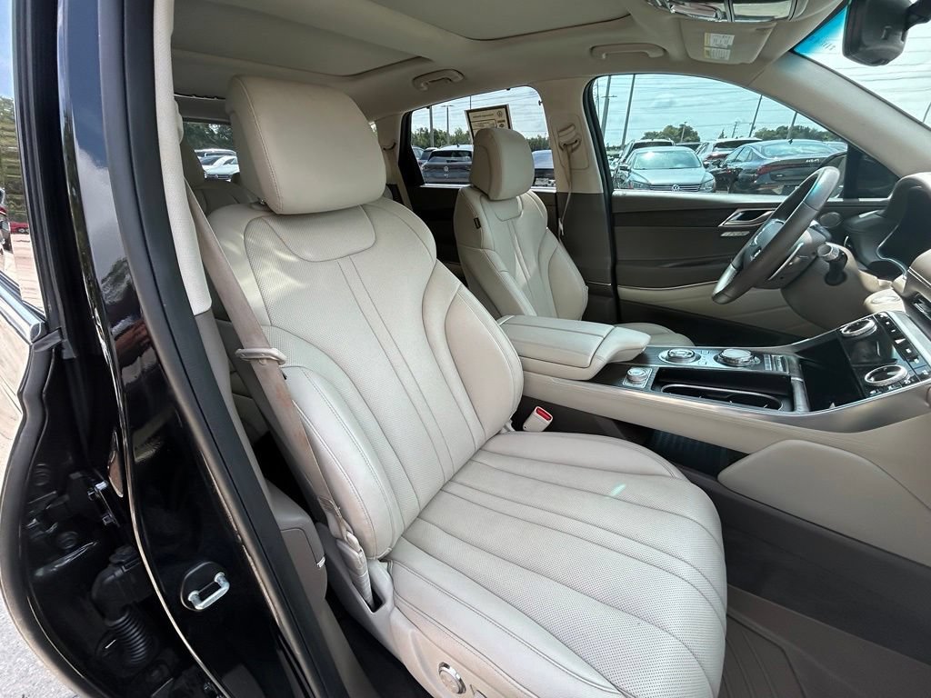 Used 2023 Genesis GV80 3.5T AWD/4WD image 32
