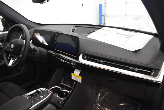 New 2026 BMW X1 xDrive28i w/ Convenience Package AWD/4WD image 18
