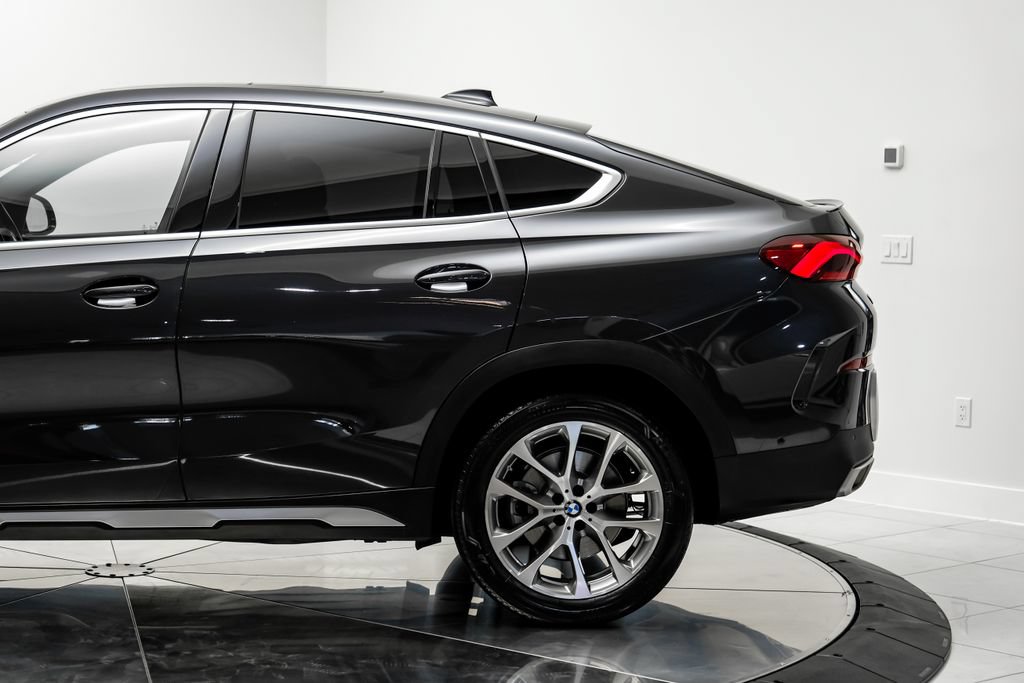Used 2023 BMW X6 xDrive40i w/ Premium Package AWD/4WD image 15