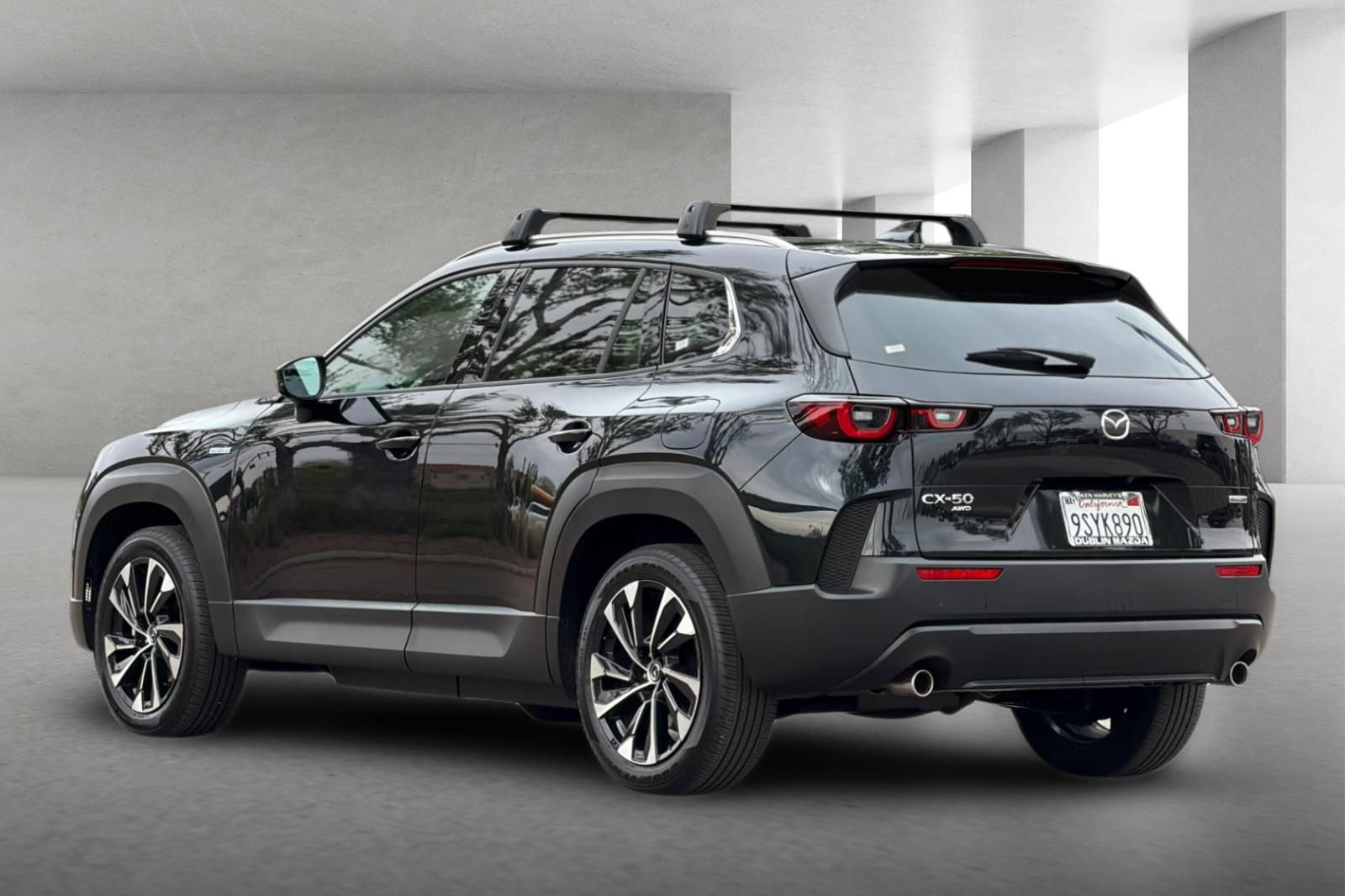 Certified 2025 MAZDA CX-50 2.5 Hybrid w/ Premium Plus Pkg image 6