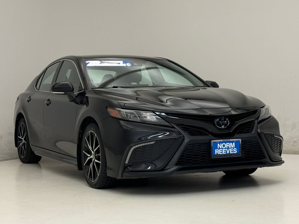 Used 2023 Toyota Camry SE FWD image 4