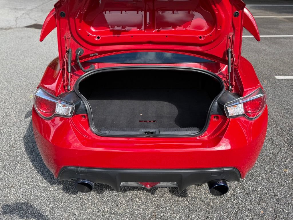 Used 2015 Scion FR-S RWD image 15