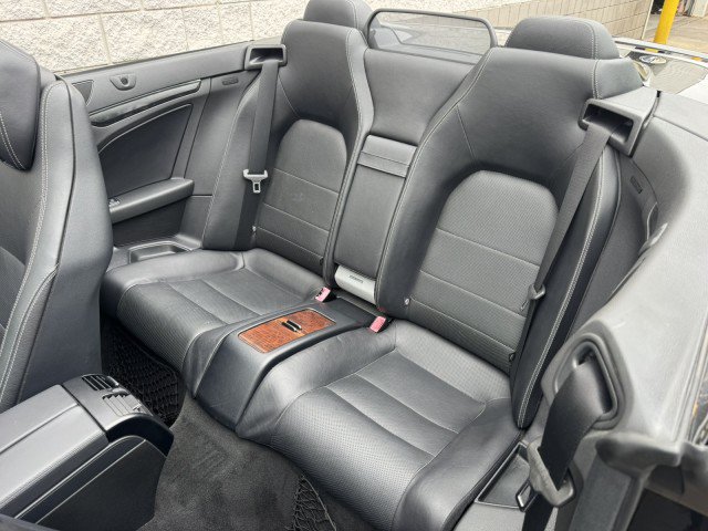 Used 2011 Mercedes-Benz E 550 Cabriolet image 8