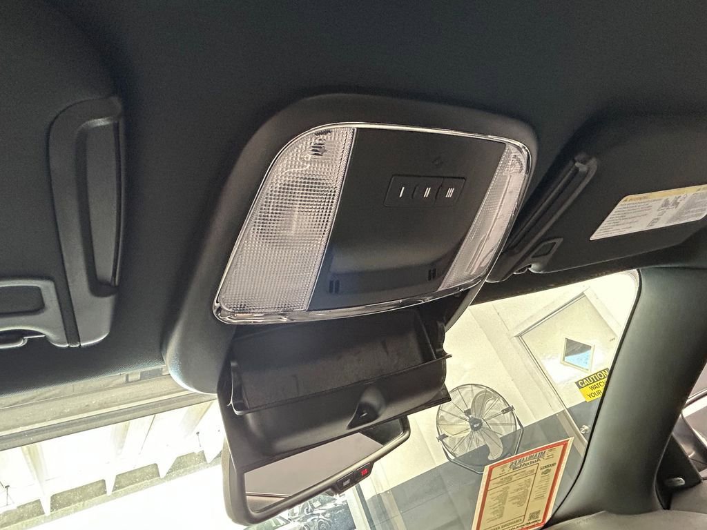 Used 2023 Dodge Charger GT image 29