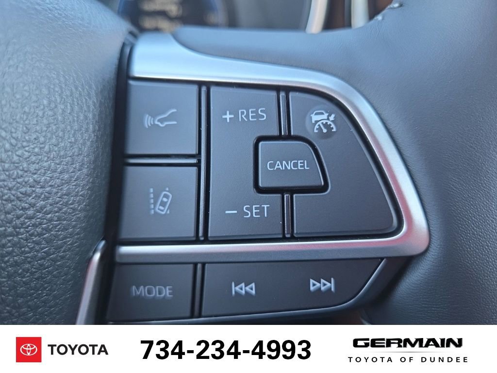 New 2026 Toyota Highlander Platinum image 42