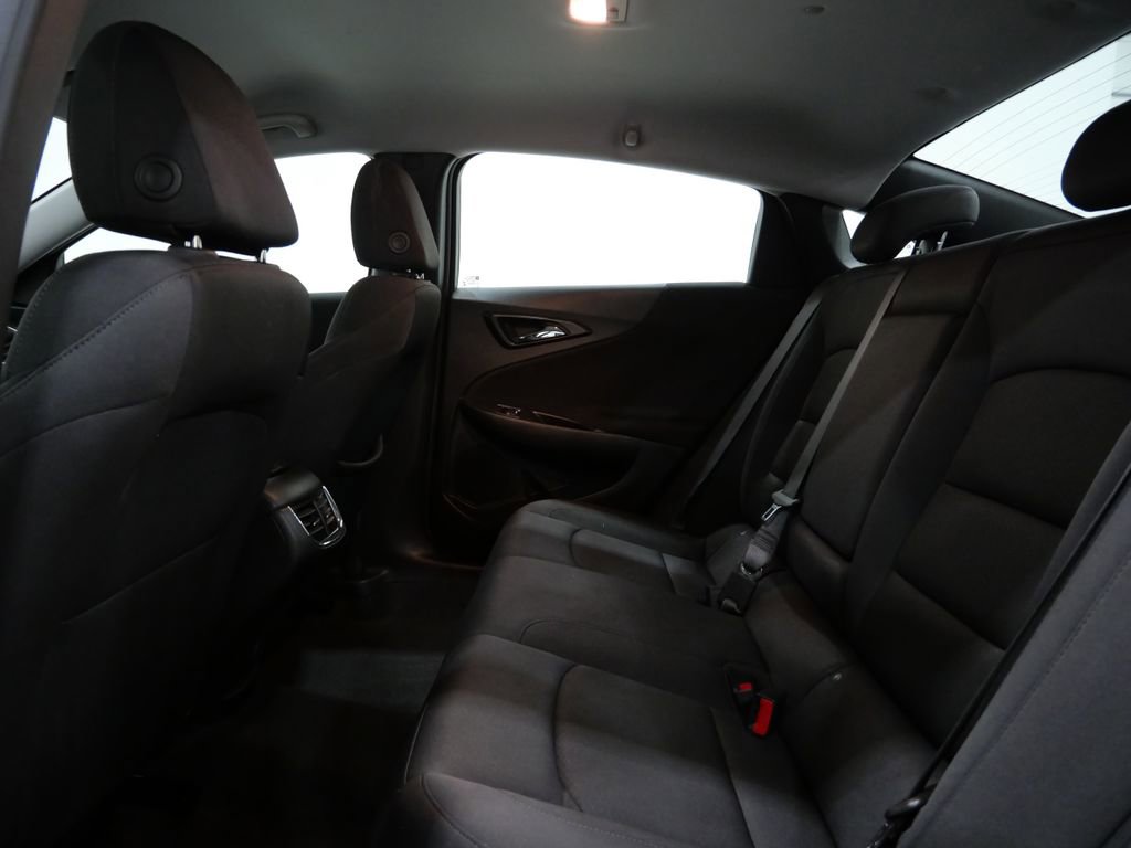 Used 2024 Chevrolet Malibu LT image 23