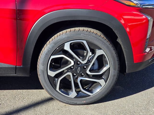 New 2026 Chevrolet Trax RS w/ Sunroof Package FWD image 9