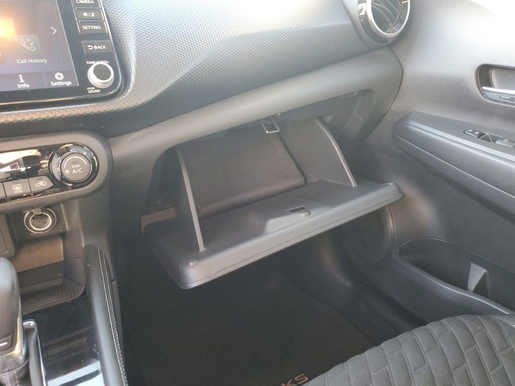 Used 2022 Nissan Kicks SV image 23