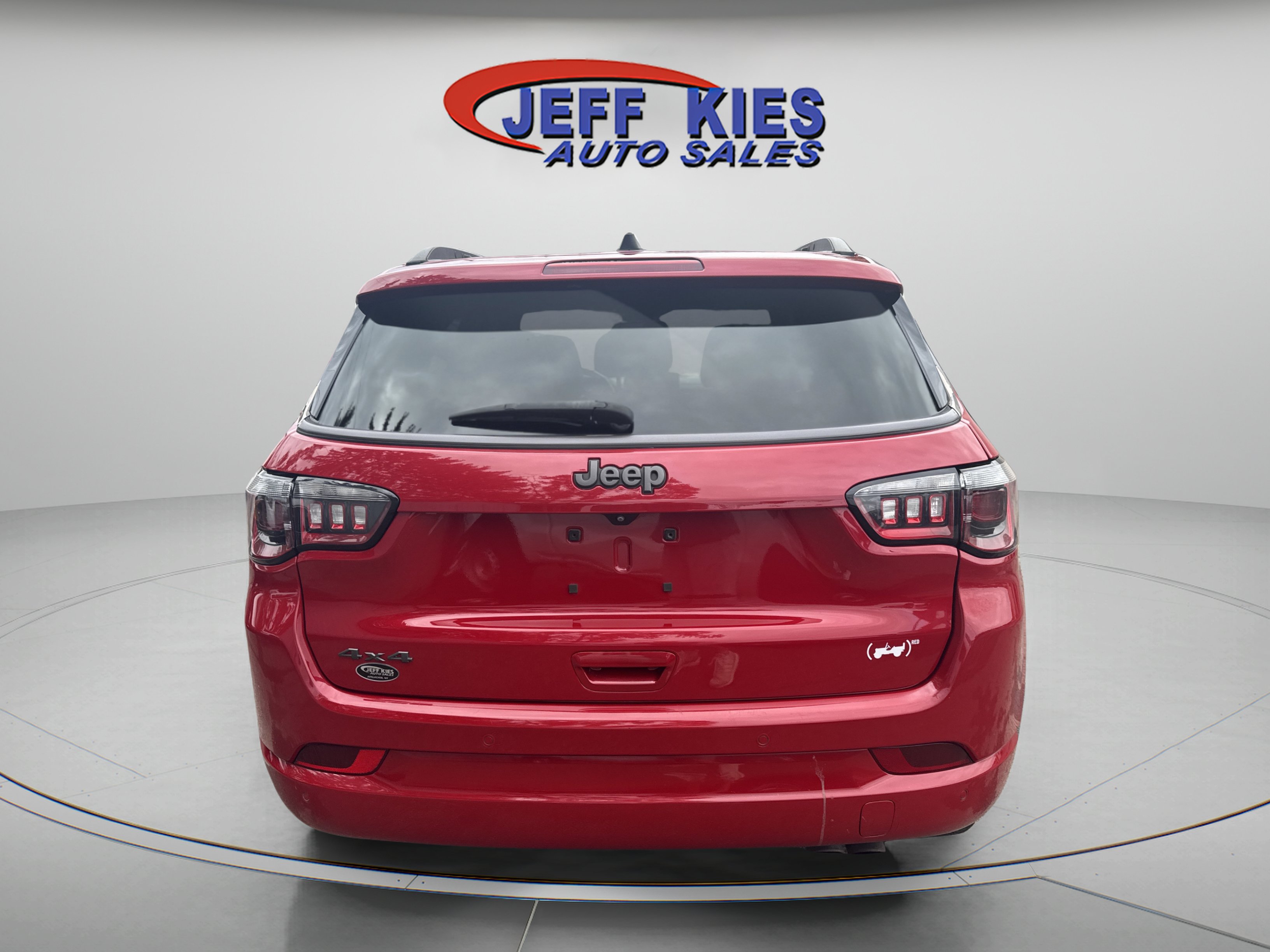 Used 2022 Jeep Compass Limited AWD/4WD image 6